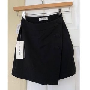 Aritzia Skort